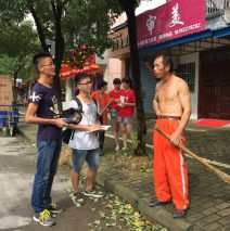 【2015青弋行者行动报告】江上的垃圾——采访篇之泾县滨江公园环卫工采访